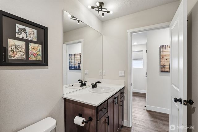 922 NW 175th Way, Ridgefield, WA 98642