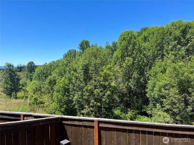 922 NW 175th Way, Ridgefield, WA 98642