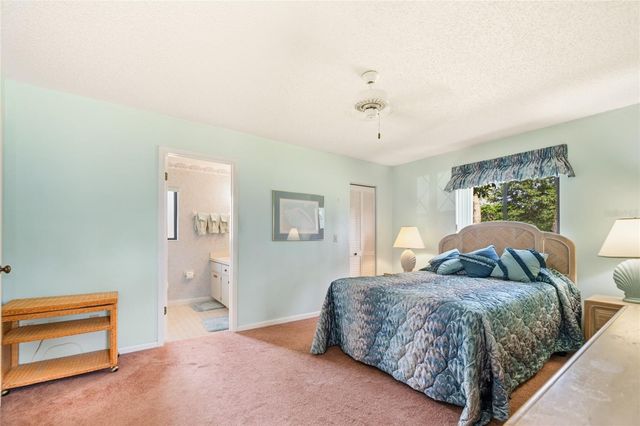 21 WEDGEWOOD LANE, Palm Coast, FL 32164