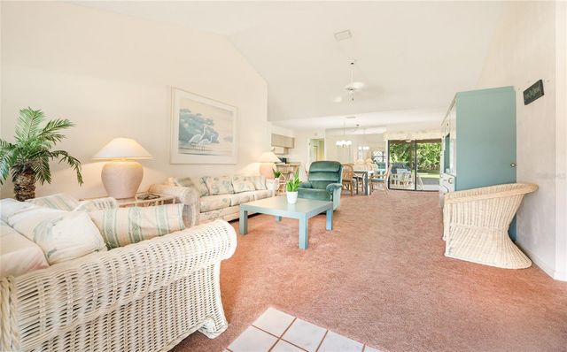 21 WEDGEWOOD LANE, Palm Coast, FL 32164