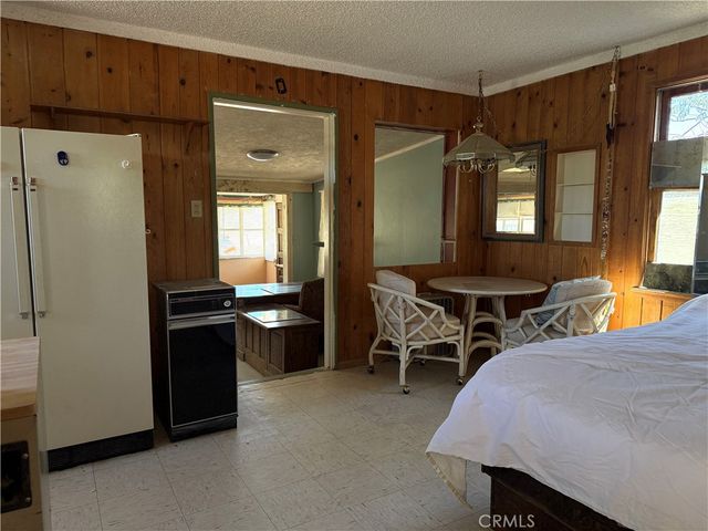 7844 Hopi Trail, Yucca Valley, CA 92284