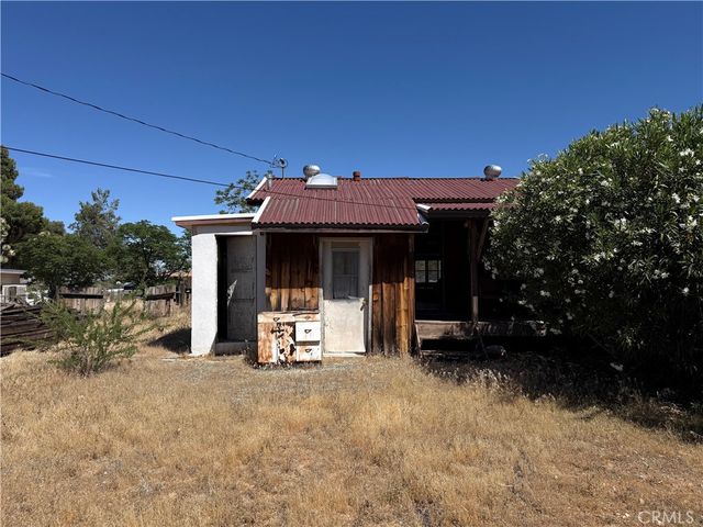 7844 Hopi Trail, Yucca Valley, CA 92284