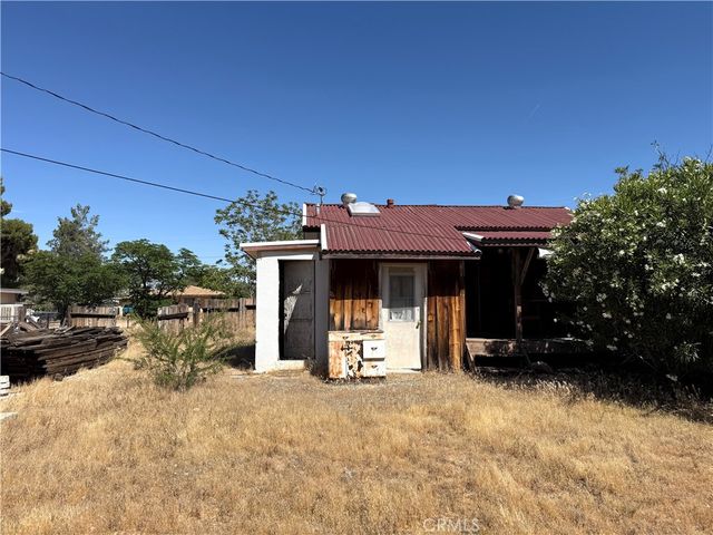 7844 Hopi Trail, Yucca Valley, CA 92284