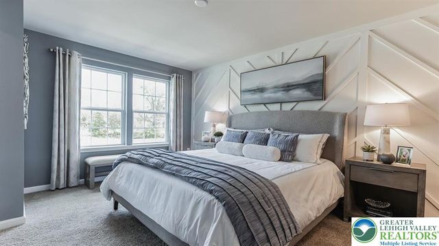 1242 Susan Circle, Upper Macungie Twp, PA 18031