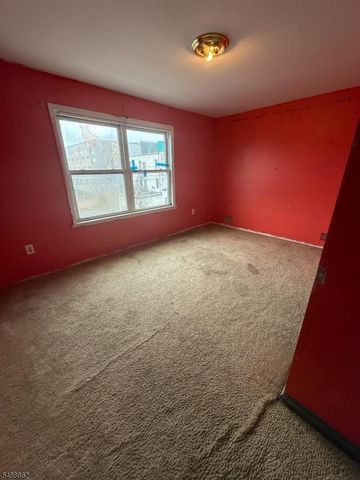 108 S Park, Elizabeth City, NJ 07206