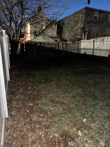 108 S Park, Elizabeth City, NJ 07206