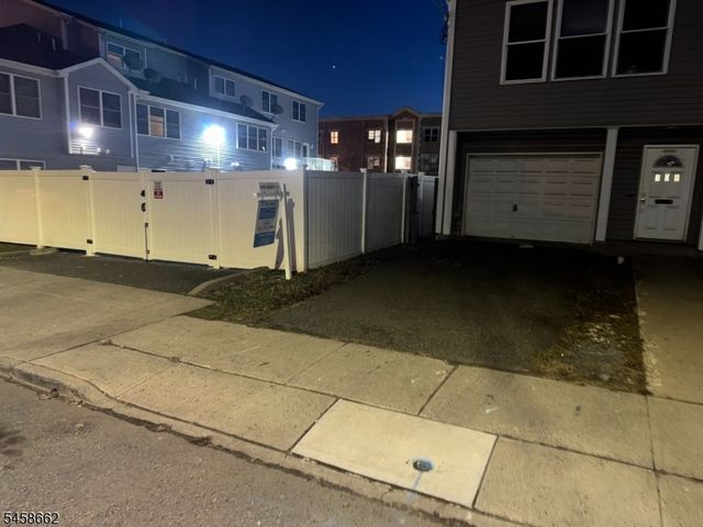 108 S Park, Elizabeth City, NJ 07206