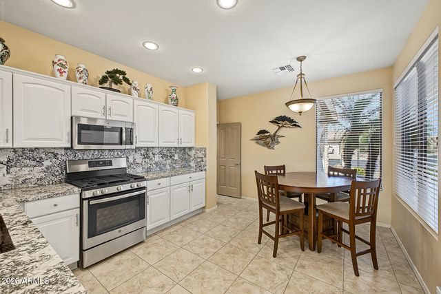 24826 S SEDONA Drive, Sun Lakes, AZ 85248