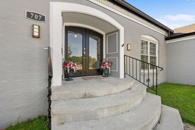 707 S Texas St, Deridder, LA 70634