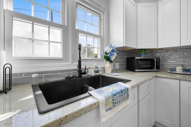 707 S Texas St, Deridder, LA 70634