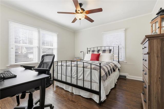 235 E 74th Street, Kansas City, MO 64114