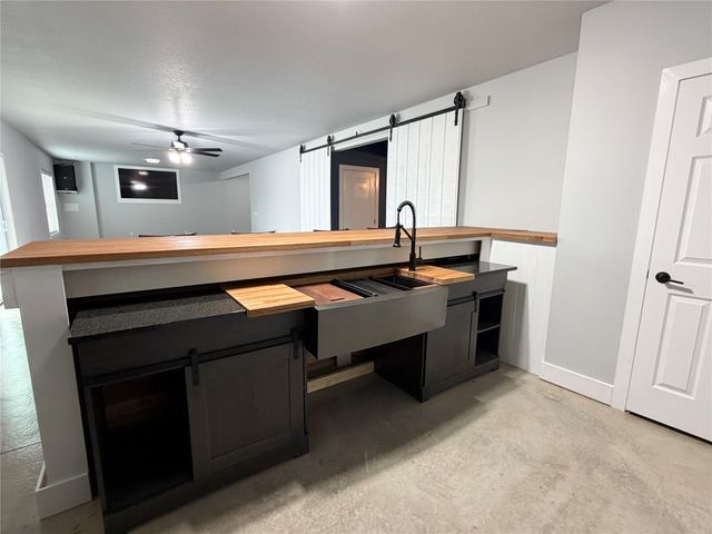 726 E 26th Street N, Newton, IA 50208