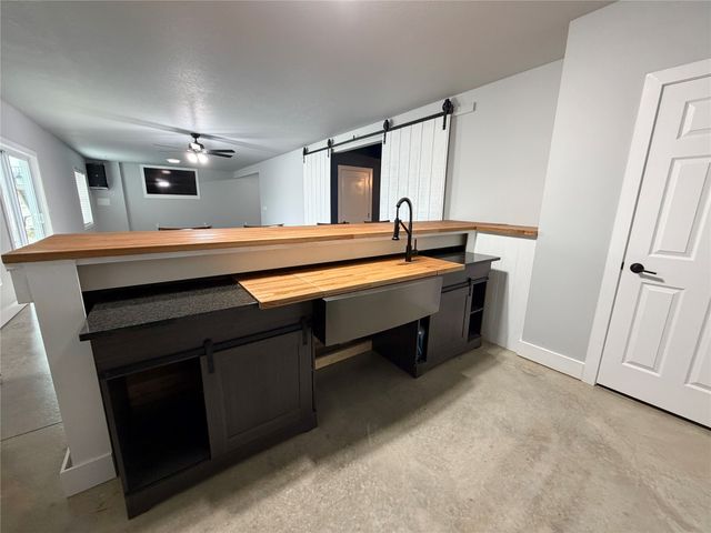 726 E 26th Street N, Newton, IA 50208