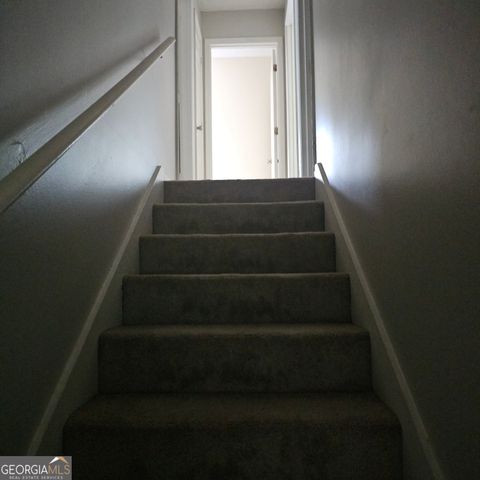 5906 Summerglen Lane, College Park, GA 30349