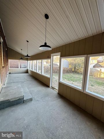 6 DREXEL RD, Claymont, DE 19703