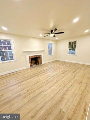 6 DREXEL RD, Claymont, DE 19703