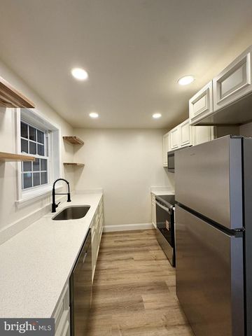 6 DREXEL RD, Claymont, DE 19703