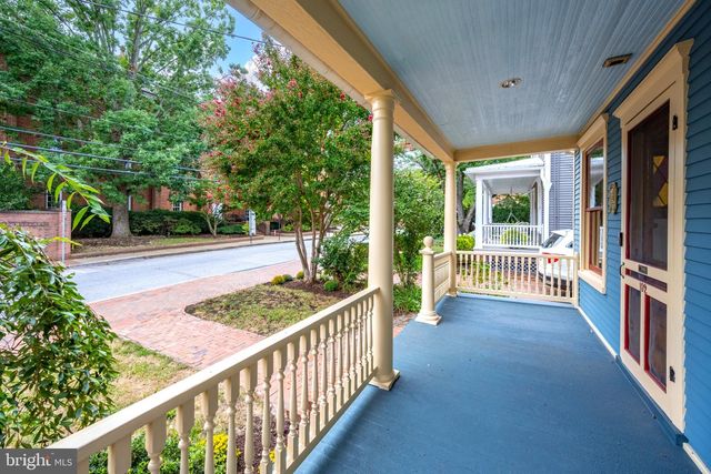 102 DUKE OF GLOUCESTER ST, Annapolis, MD 21401