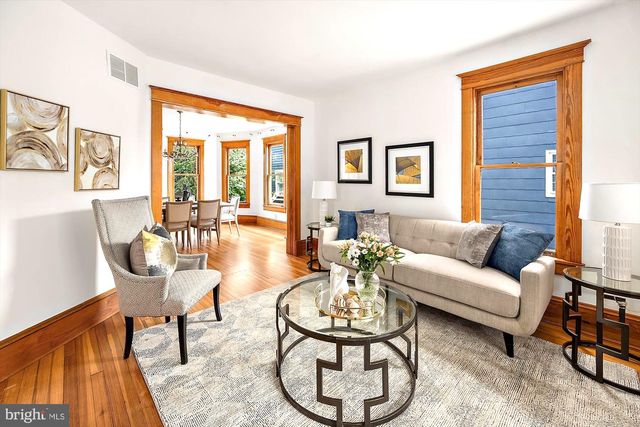 102 DUKE OF GLOUCESTER ST, Annapolis, MD 21401