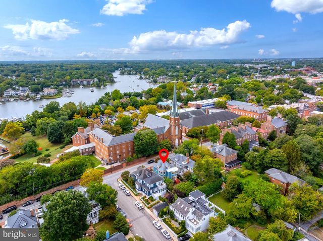 102 DUKE OF GLOUCESTER ST, Annapolis, MD 21401