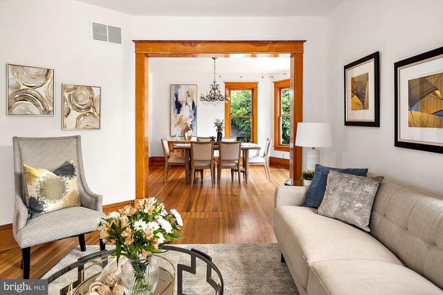 102 DUKE OF GLOUCESTER ST, Annapolis, MD 21401