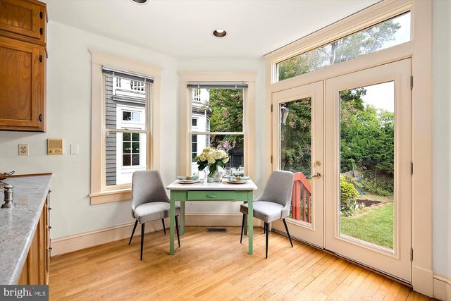 102 DUKE OF GLOUCESTER ST, Annapolis, MD 21401