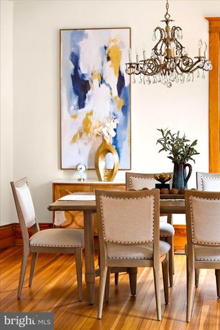 102 DUKE OF GLOUCESTER ST, Annapolis, MD 21401