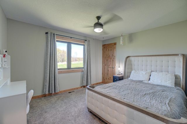 1626 72nd Avenue, Hammond, WI 54015