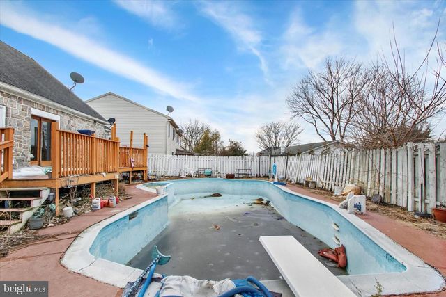 11 MONROE ST, Reading, PA 19605