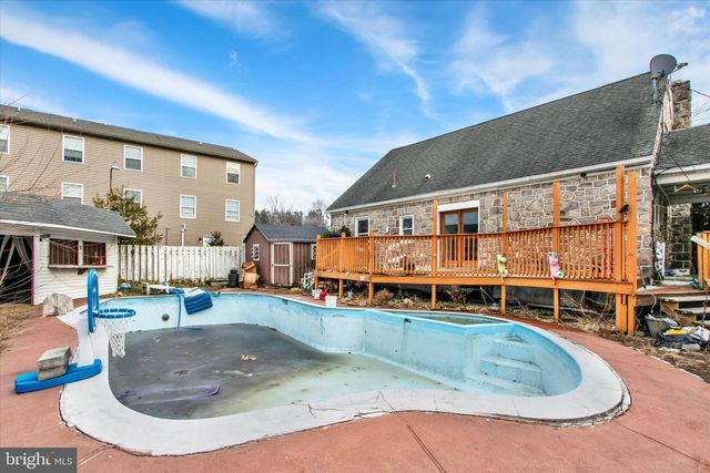 11 MONROE ST, Reading, PA 19605