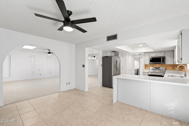 6105 N 12TH Way, Phoenix, AZ 85014