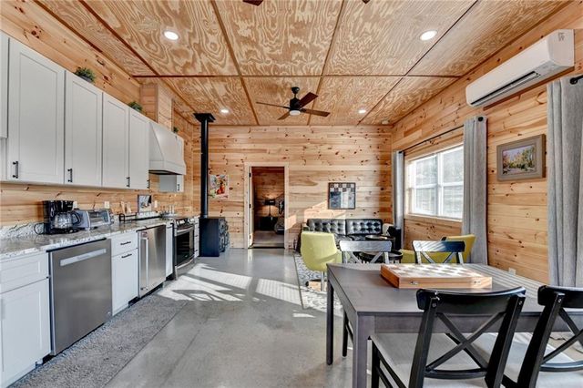120 Mount Moriah Road, Auburn, GA 30011