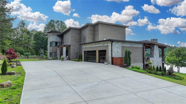 120 Mount Moriah Road, Auburn, GA 30011