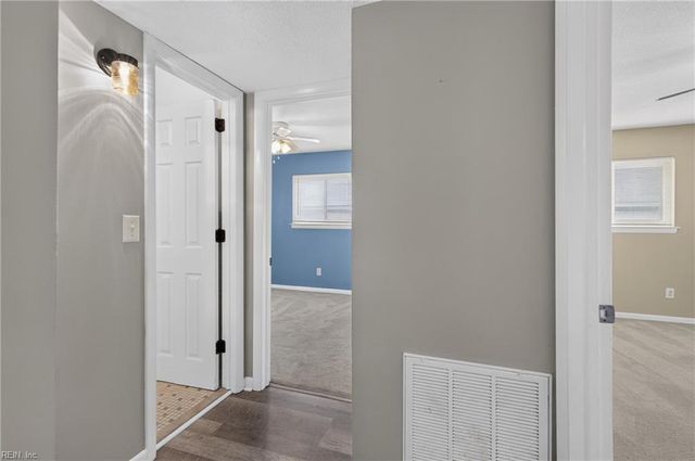 900 E Ocean View Ave Apt 11, Norfolk, VA 23503