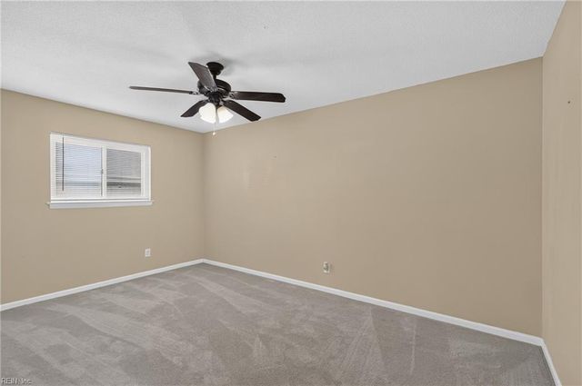900 E Ocean View Ave Apt 11, Norfolk, VA 23503