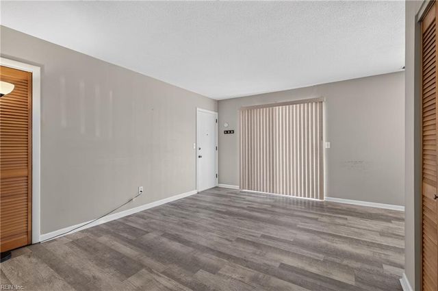 900 E Ocean View Ave Apt 11, Norfolk, VA 23503