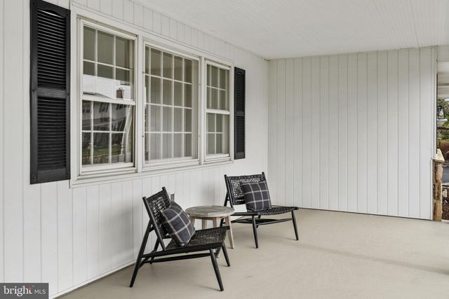 2529 RAVEN RD, Wilmington, DE 19810