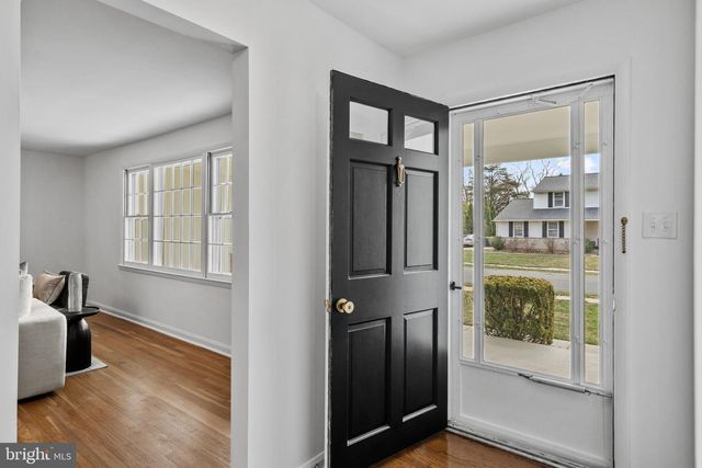 2529 RAVEN RD, Wilmington, DE 19810