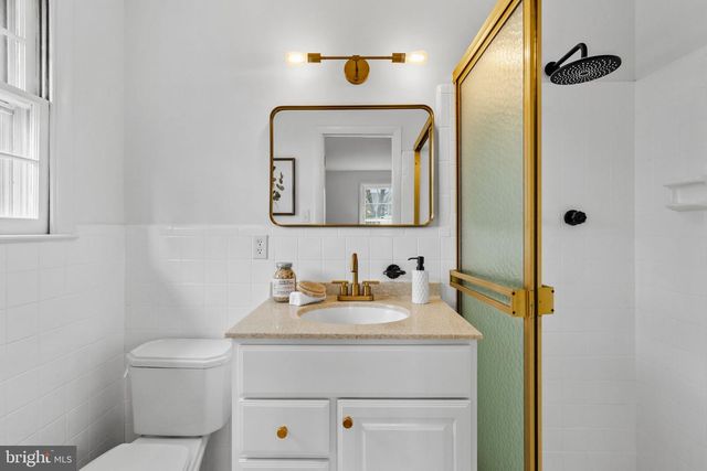 2529 RAVEN RD, Wilmington, DE 19810