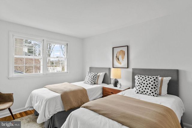 2529 RAVEN RD, Wilmington, DE 19810