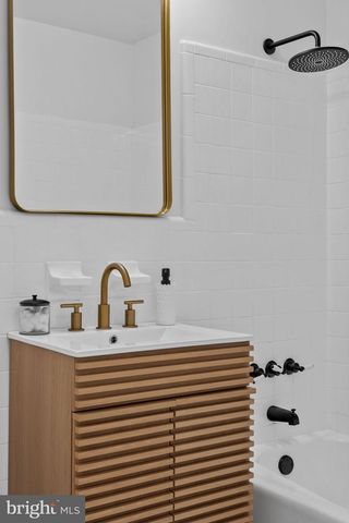 2529 RAVEN RD, Wilmington, DE 19810