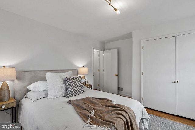 2529 RAVEN RD, Wilmington, DE 19810