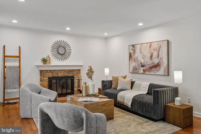 2529 RAVEN RD, Wilmington, DE 19810