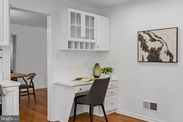 2529 RAVEN RD, Wilmington, DE 19810