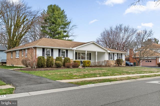 2529 RAVEN RD, Wilmington, DE 19810