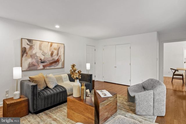 2529 RAVEN RD, Wilmington, DE 19810