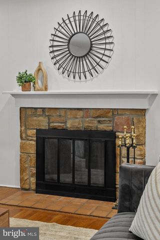 2529 RAVEN RD, Wilmington, DE 19810