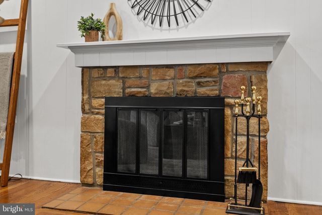 2529 RAVEN RD, Wilmington, DE 19810