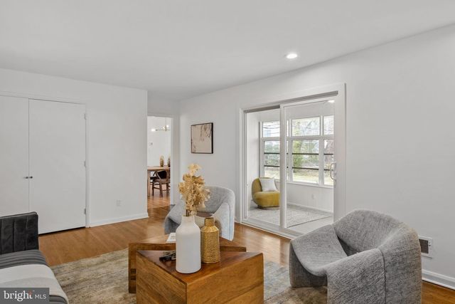 2529 RAVEN RD, Wilmington, DE 19810