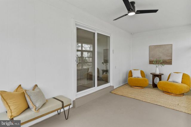 2529 RAVEN RD, Wilmington, DE 19810